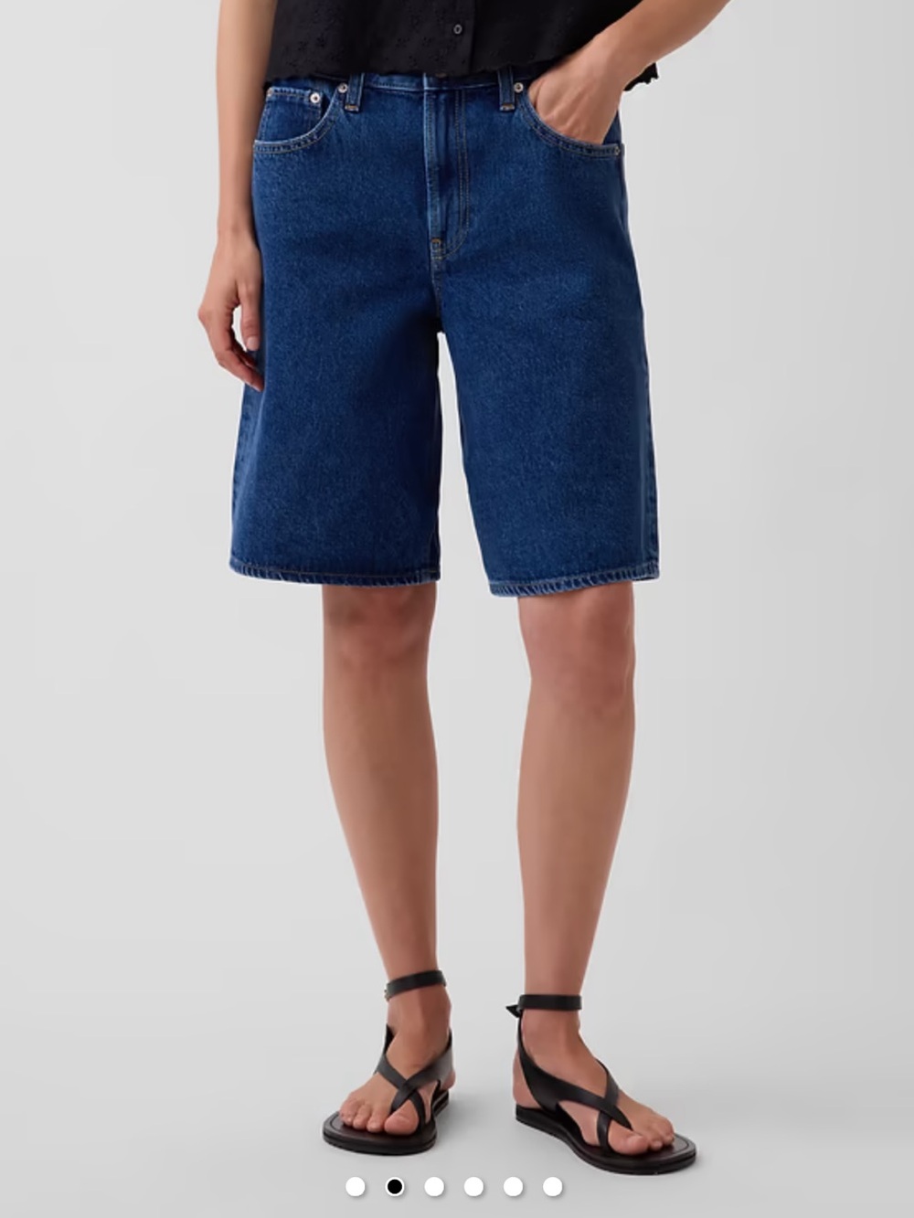Gap mid rise long line Bermuda shorts